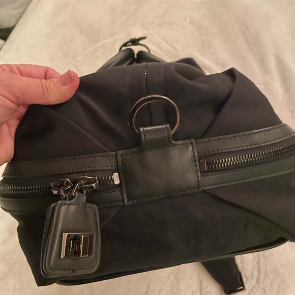 Caraa convertible backpack carry on duffle - Picture 4 of 9